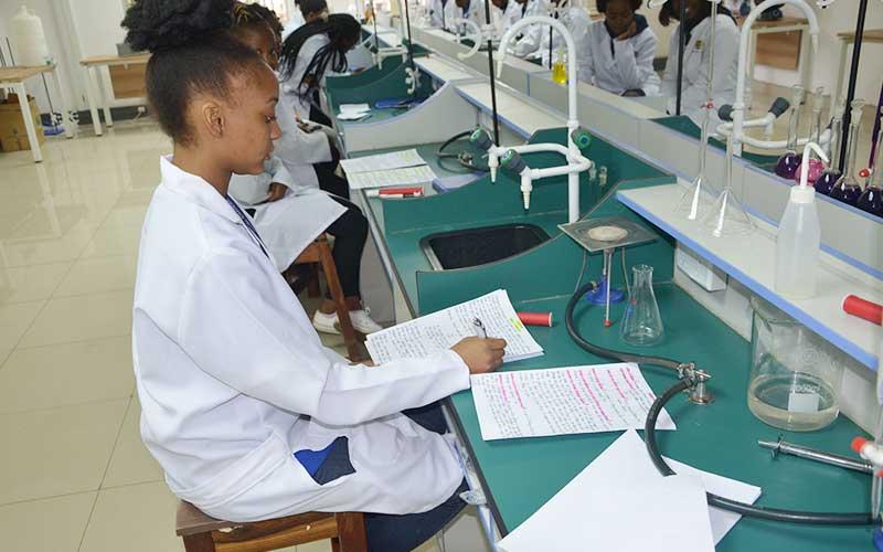 all-schools-to-have-labs