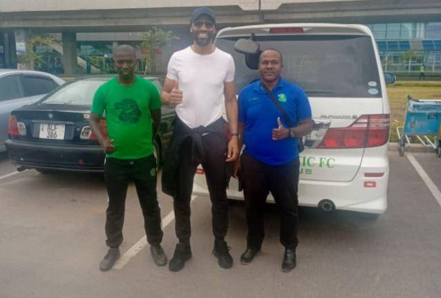 kanoute-jets-in-for-coaching-clinics-at-celtic