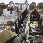 russia-ends-civilian-pull-out-before-kherson-battle