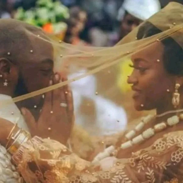 davido-&-chioma-get-married-at-a-private-function-after-the-death-of-their-son