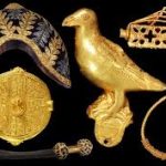 uk-returns-looted-asante-kingdom-artefacts-to-ghana